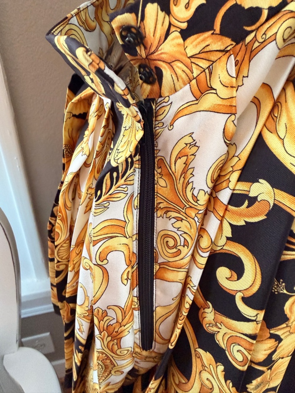 Versace Authentic Barocco Print 100% Silk Pleated Mini Skirt - Picture 4 of 8